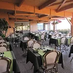 Hotel Des Rochers 2*