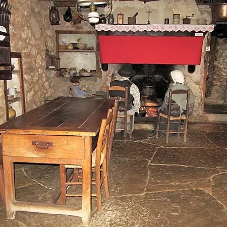 Hotel Des Rochers Marvejols