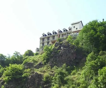 Des Rochers Hotel 2*