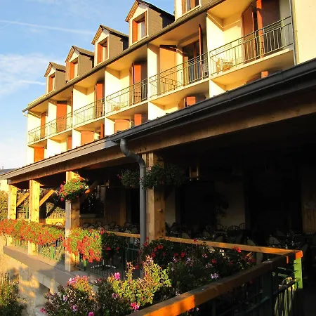 Des Rochers Hotel 2*